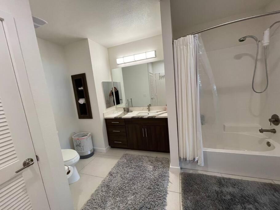 Luxurious Apartment Bardeen New Port Beach 1 Bedroom Irvine Exterior foto