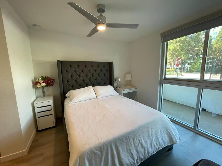 Luxurious Apartment Bardeen New Port Beach 1 Bedroom Irvine Exterior foto