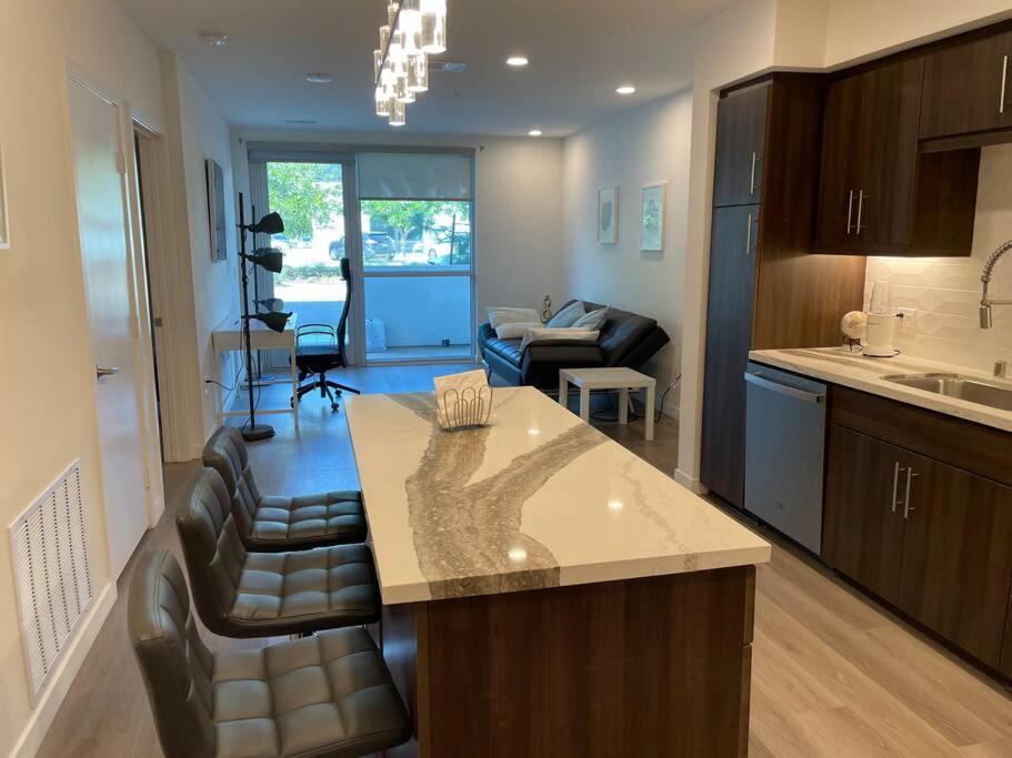 Luxurious Apartment Bardeen New Port Beach 1 Bedroom Irvine Exterior foto
